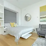 Waterfront Living In Victoria - Rooftop Patio, Bbq, Gym, Coffee