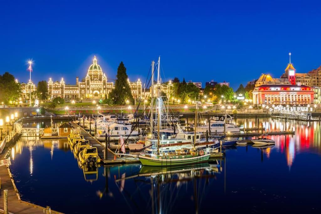 Waterfront Living In - Rooftop Patio, Bbq, Gym, Coffee Victoria
